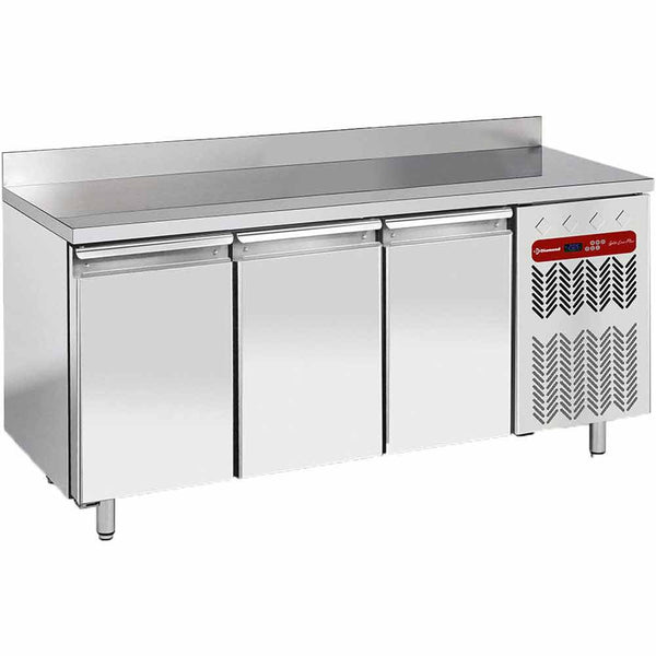 Diamond Kühltisch "Wand", belüftet, 3 Türen GN 1/1, 405 Liter