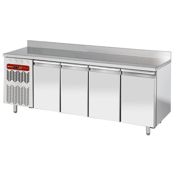 Diamond Kühltisch m. belüftetem Verdampfer, 4 Türen GN1/1, 550l Gruppe links, Wandmodel