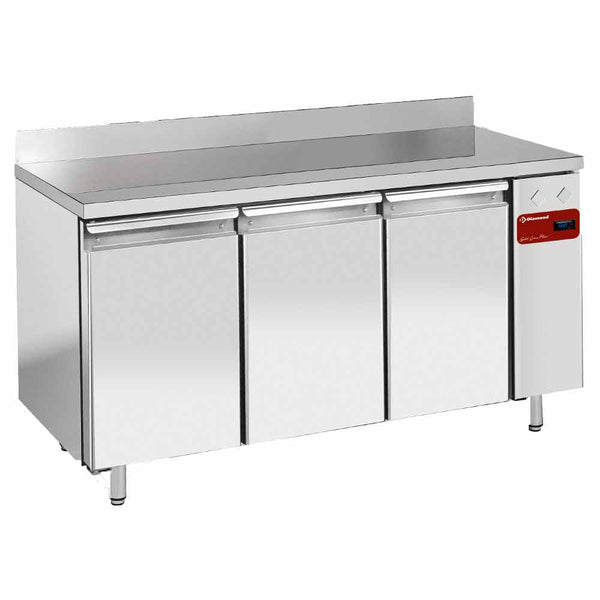 Diamond Wandkühltisch, belüftet, 3 Türen GN 1/1, 405 Liter (ohne Aggregat)