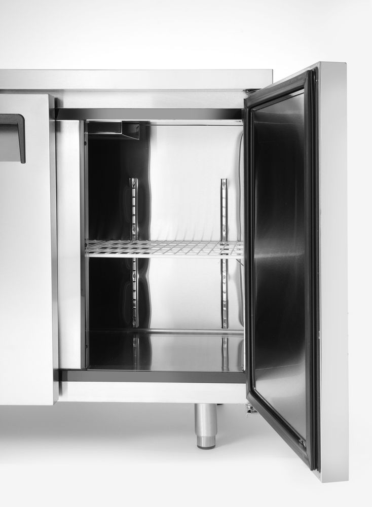Arktic Kühltisch, zweitürig Kitchen Line 220 L