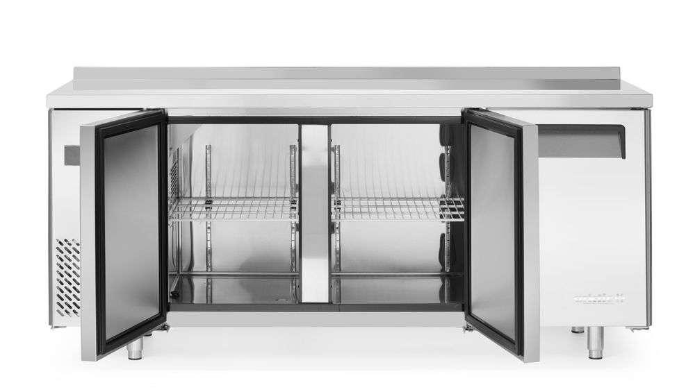 Arktic Kühltisch, dreitürig Kitchen Line 390 L
