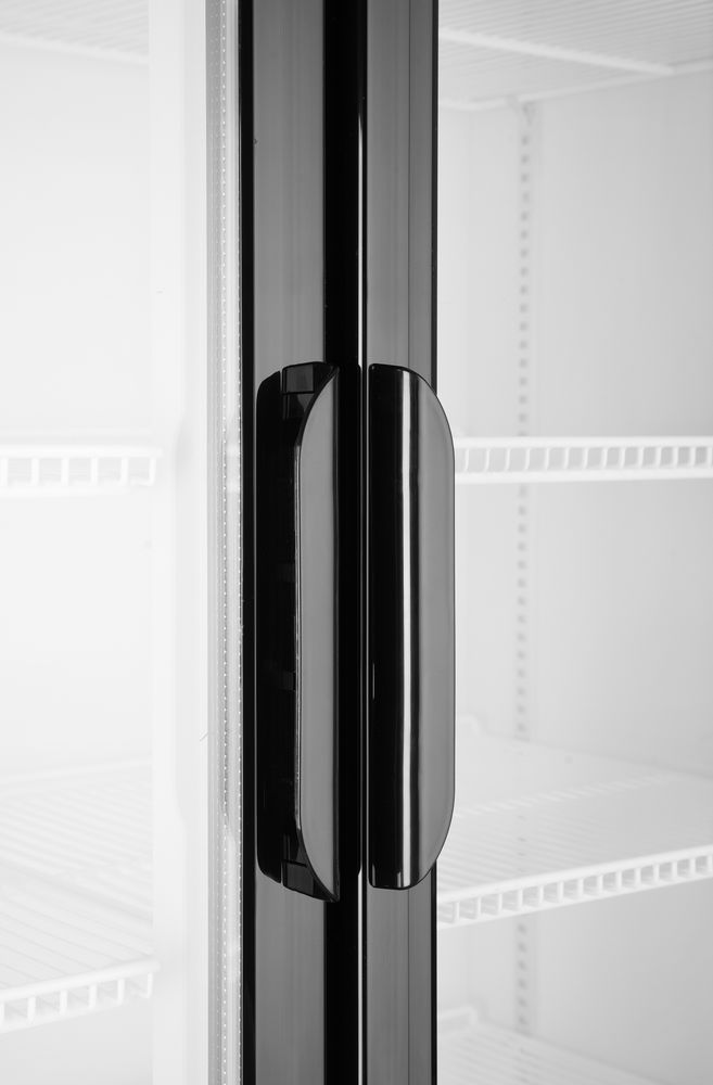 Arktic Rückwandkühlschrank mit hinterleuchteter Blende, zweitürig