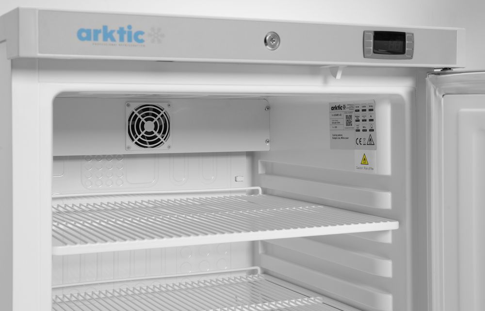 Arktic Budget Line Kühlschrank in weiß lackiertem Stahlgehäuse
