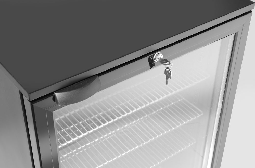 Arktic Kühlschrank hinten mit einer Tür