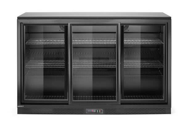Arktic Kühlschrank mit drei Schiebetüren an der Bar
