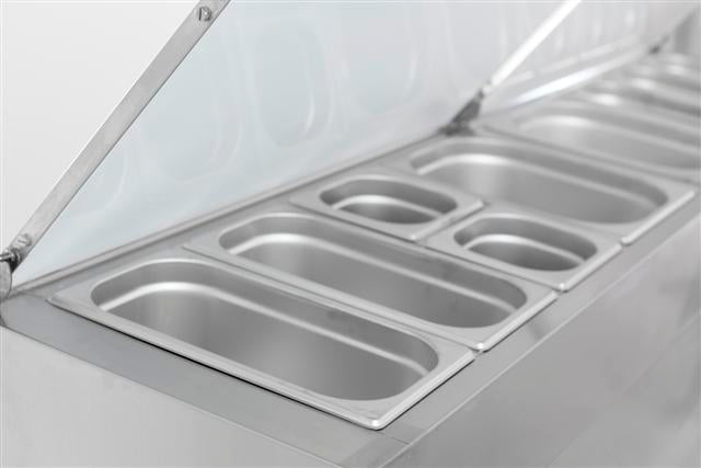 Combisteel Saladette 3 Türen 8x1/3GN Behälter (7450.0104)