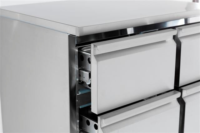 Combisteel Kühltisch 4 Laden