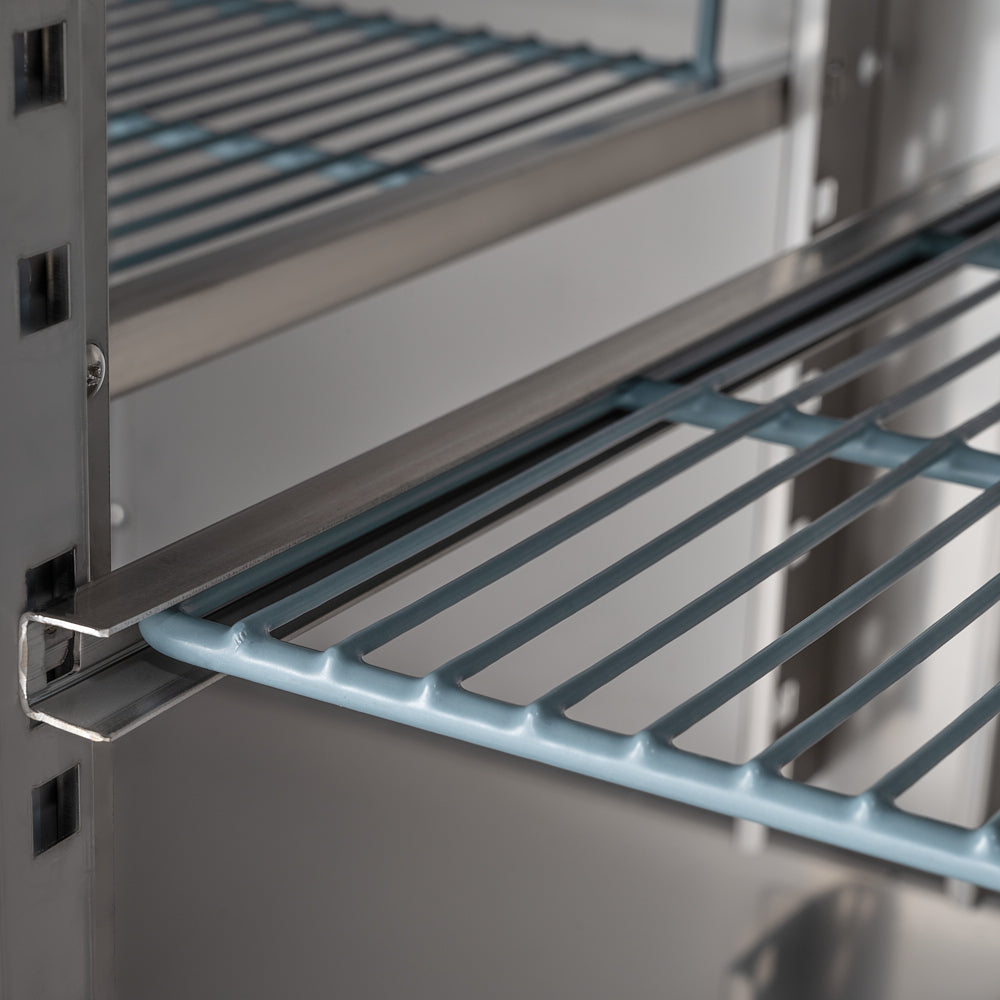 Stalgast Starline Tiefkühltisch, 2-türig, GN 1/1, 1360x700x850 (BxTxH), ohne Aufkantung