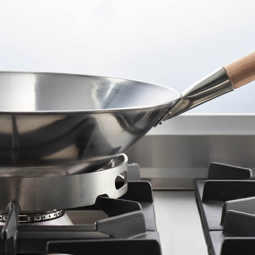 Stalgast Edelstahl Gasherd mit 6 Brennern (3,5+3x5+2x7), Elektro-Umluft-Backofen GN1/1 und Unterschrank, Serie 700 ND
