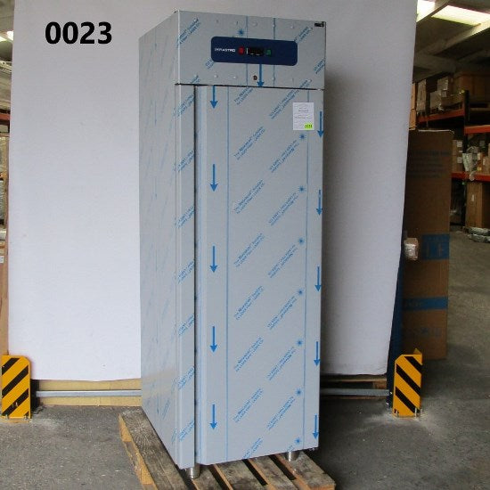 Kühlschrank 700 Liter aus Edelstahl, GN 2/1, -2°/+8°C, 85 mm Isolierung - BESCHÄDIGT